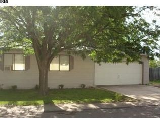 2102 Wedgewood Dr, Greeley, CO 80631