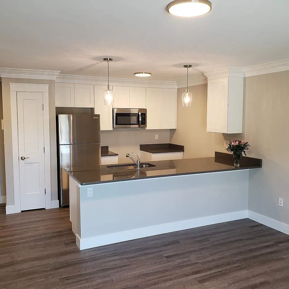 1 bed, 1.0 bath, 650 sqft, $2,025 — Photo 3