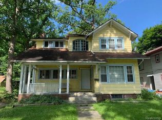 1627 N Grand Traverse St, Flint, MI 48503
