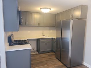 1335 Forestdale Ct #1335, Schaumburg, IL 60193