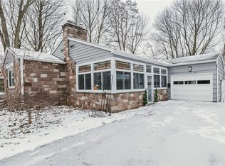 117 Torrington Dr, Rochester, NY 14618