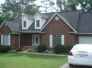 117 Ambassador Ln, Powell, TN 37849