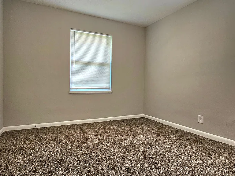 Maples Townhomes — Photo 48