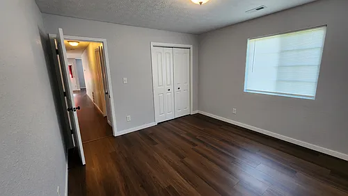 1010 N Apperson Way Photo 1