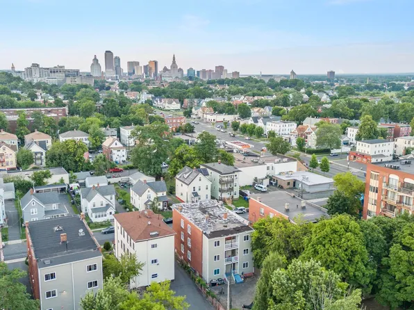 19-21 Whitmore St, Hartford, CT 06114