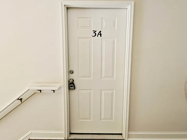 3704 Cotswold Ter #3A — Photo 2