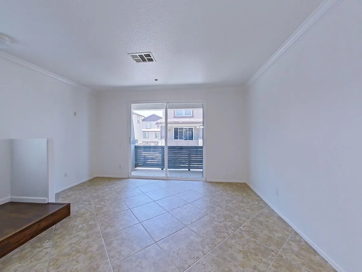 Building Photo - 16911 Bixby St #21