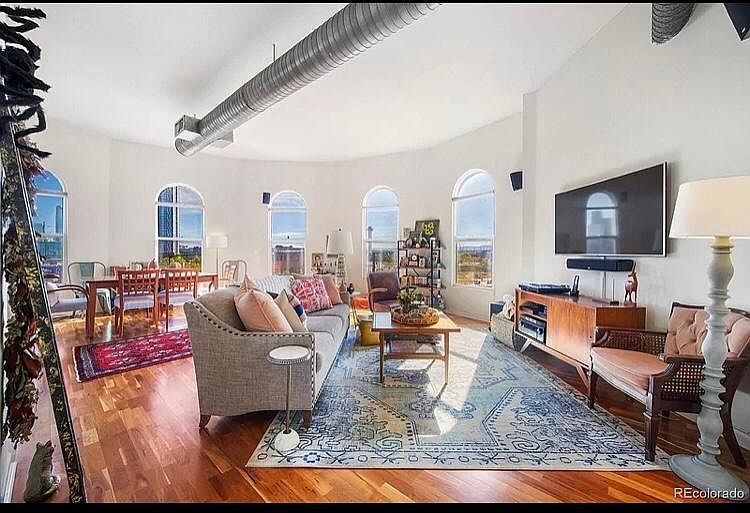 living room with 12' ceilings