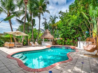 500 SW 6th St, Miami, FL 33130