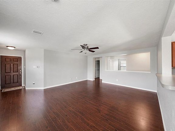 4th image of 7910 Tupper Bend Ct