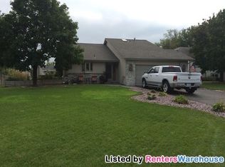 13504 W Preserve Blvd, Burnsville, MN 55337
