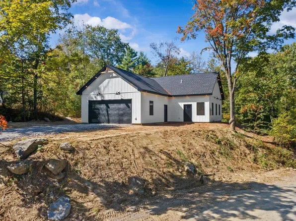34 Sweet Bedrock Lane, Georgia, VT 05478