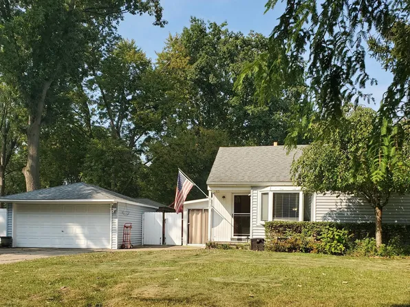 19937 Antago St, Livonia, MI 48152