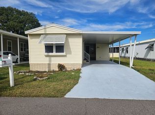 481 Chickadee Ct, Plant City, FL 33565