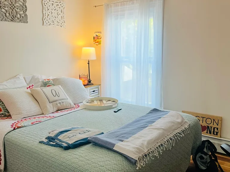 85 Robbins St #2 — Photo 5