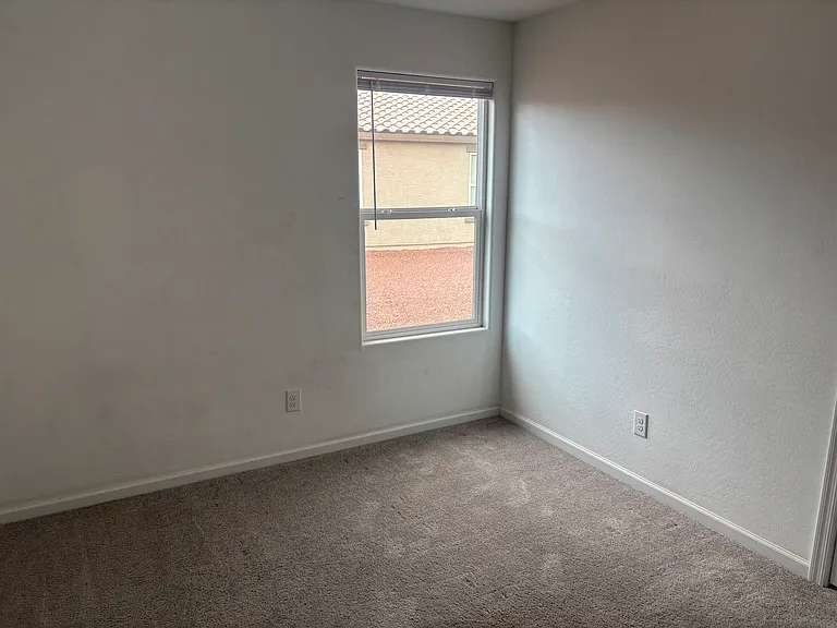 1427 E Jaycie Dr — Photo 17