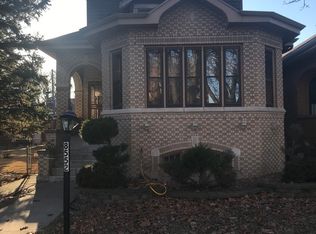 8552 S Blackstone Ave, Chicago, IL