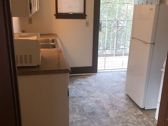 2nd image of 1715 High St APT 6