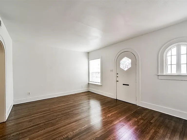 2235 Welch St — Photo 5