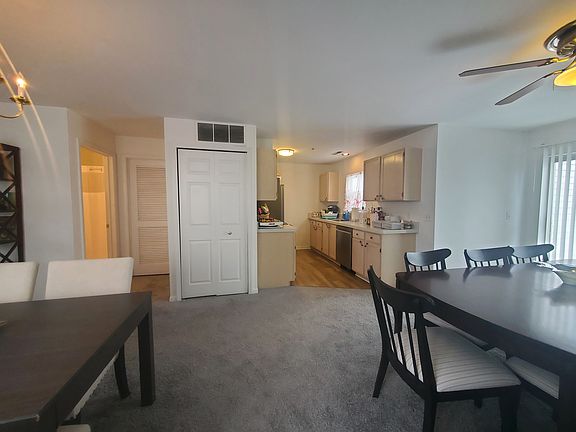 5th image of 1747 Campau Farms Cir #46