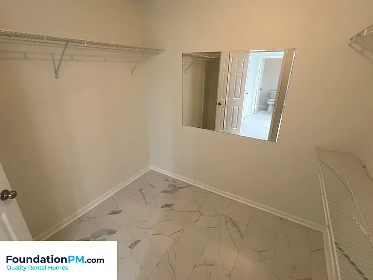 7939 Dovie Ln — Photo 12