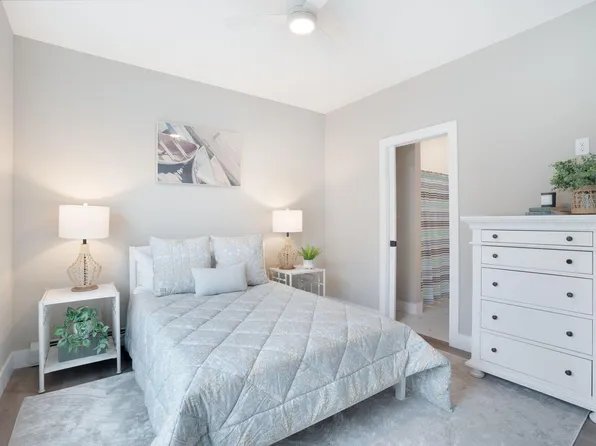 50 Ocean Park Road #108, Saco, ME 04072