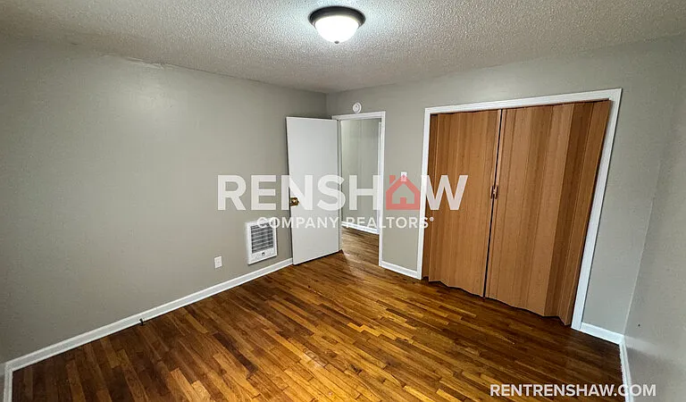 249 Navy Dr — Photo 9