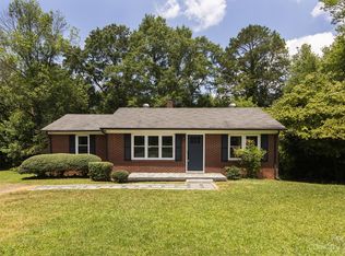 833 Old Modena St, Gastonia, NC 28054