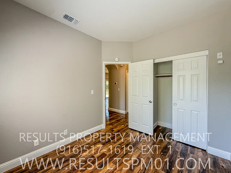 4025 Lowdan Ct — Photo 21