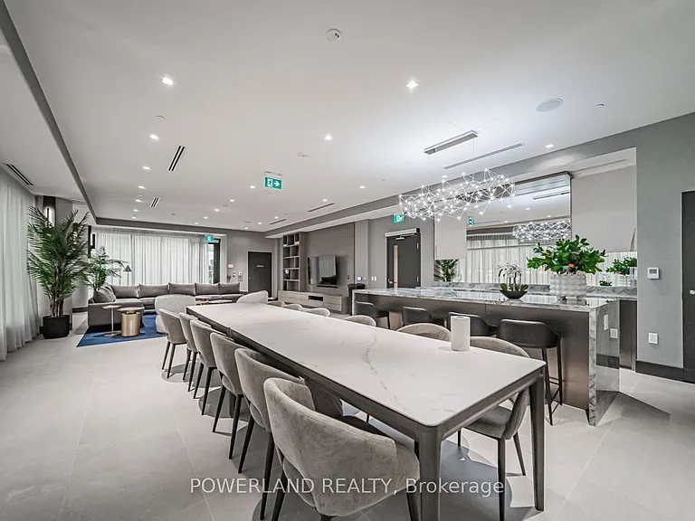 5858 Yonge St #2423 — Photo 10