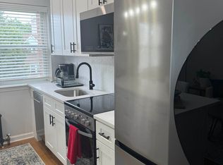 20-45 33rd St #2A, Astoria, NY 11105