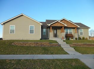 902 Landmark Ave, Abilene, KS 67410