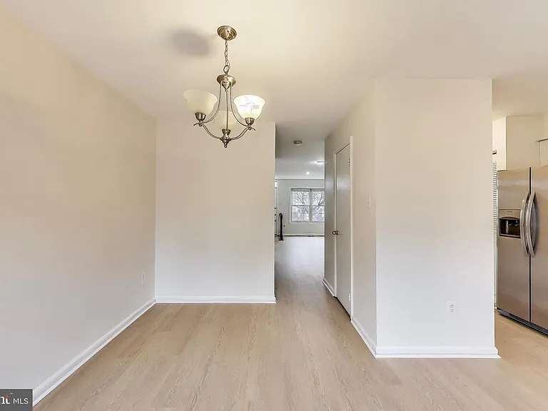 20488 Summersong Ln — Photo 9