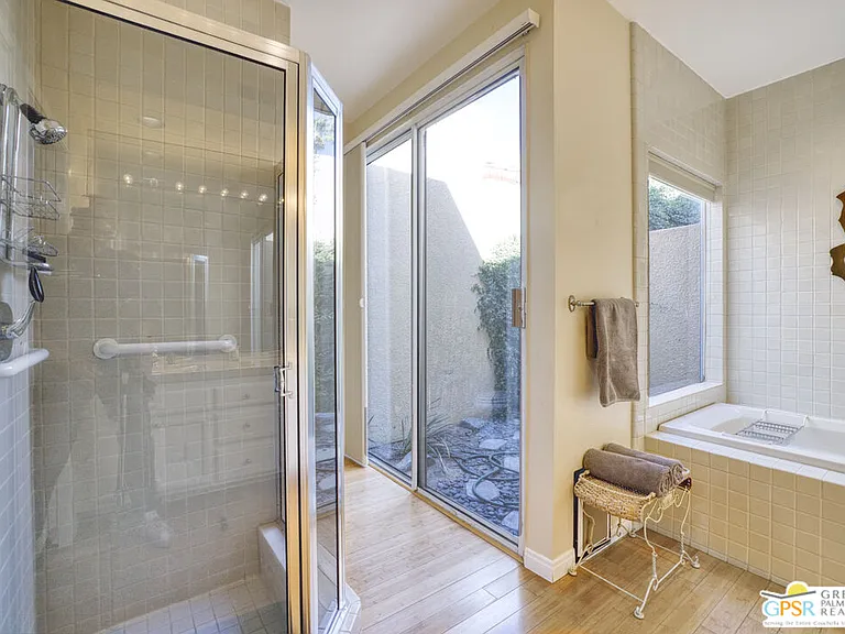 164 Lake Shore Dr — Photo 10