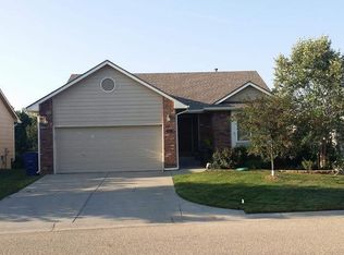 13802 E Whitewood Cir, Wichita, KS 67230