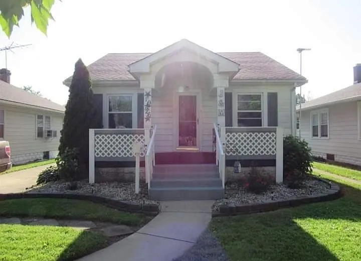 1926 S Buckeye St photo 1