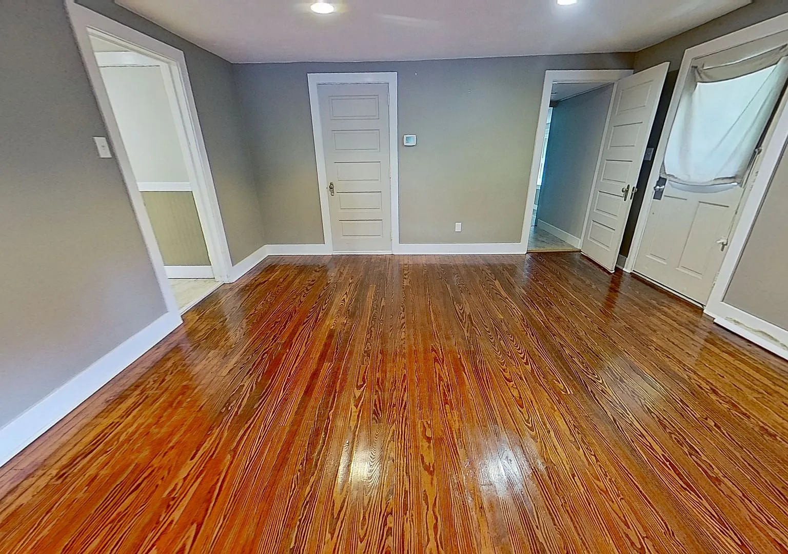 Single Family Farm Home — Photo 3