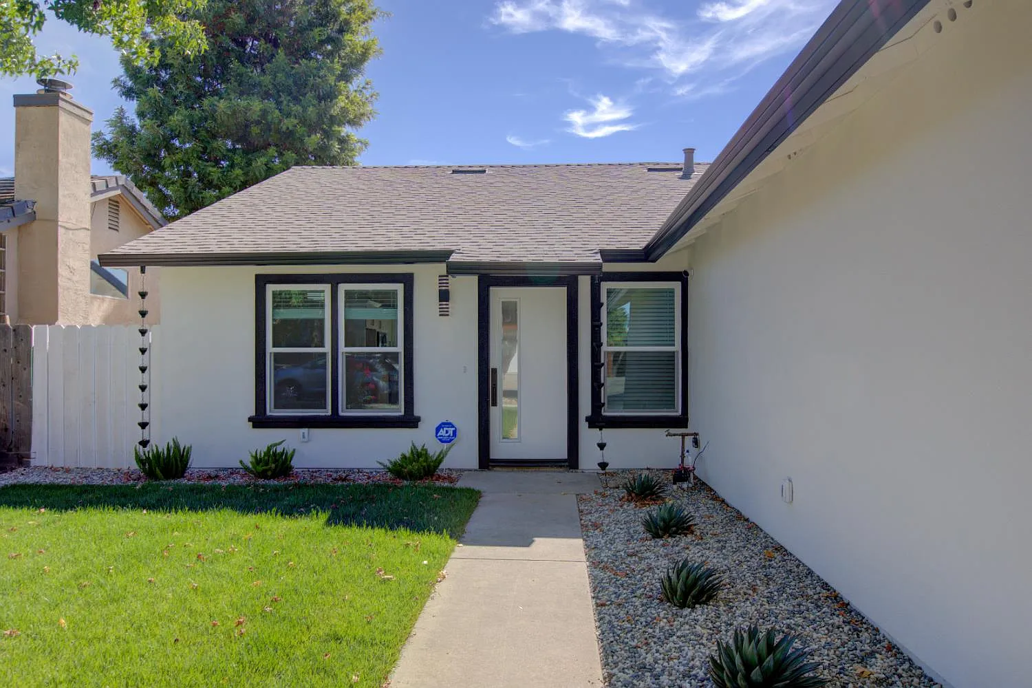 216 N McClure Rd photo 1