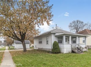 437 3rd St, West Des Moines, IA 50265
