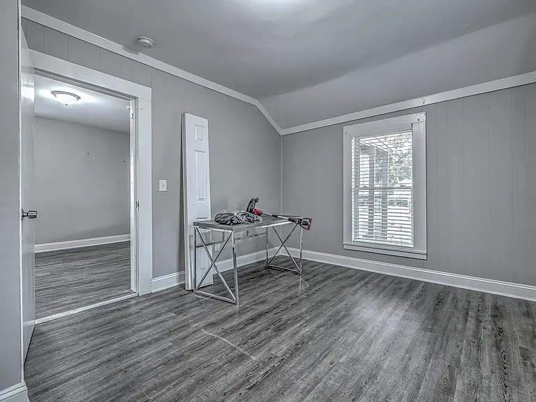 412 Orange St — Photo 9