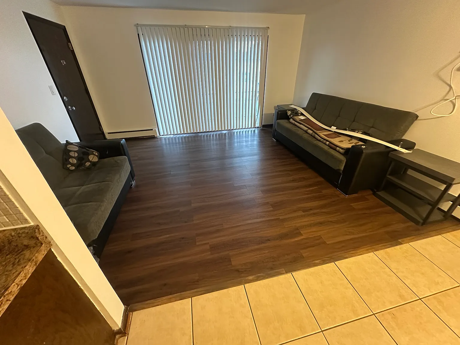 2 bed, 950 sqft, $1,500 — Photo 4