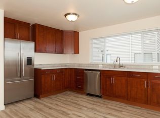 7522 24th Ave NW #4, Seattle, WA 98117