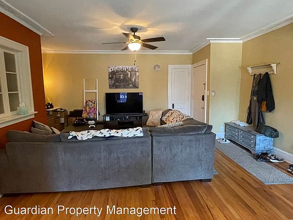 4th image of 2300 Central Ave NE #1