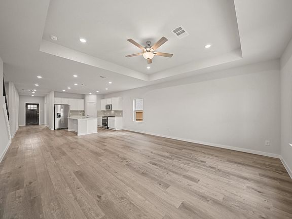 7th image of this home