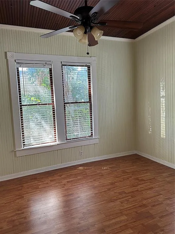 2 bed, 1.0 bath, 1968 sqft, $1,750 — Photo 2