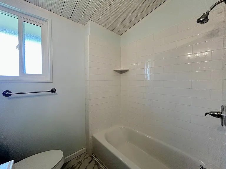 948 Barbra Ln — Photo 20