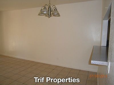 5th image of 1318 Gardina APT 16