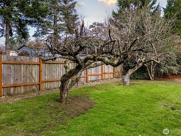 4th image of 9512 Olson Road NW