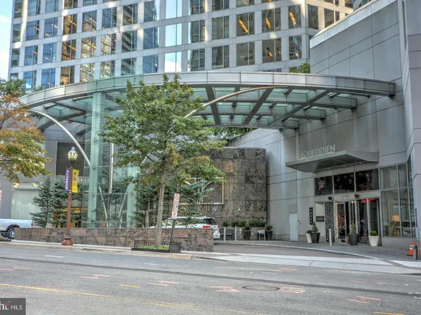 1111 19th St N APT 1904, Arlington, VA 22209