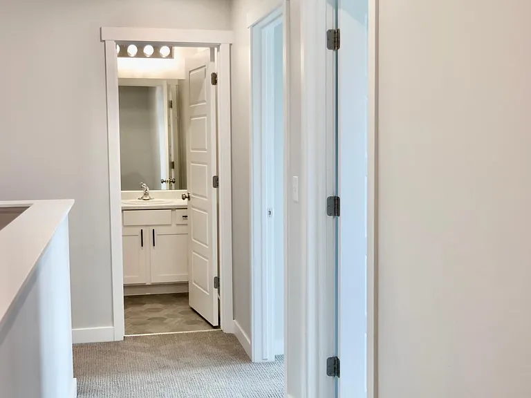 2513 W Wysteria Dr — Photo 11